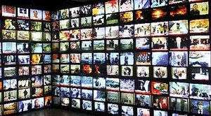 How can Broadcasting Industry Reinvent TV? How can Broadcasting Industry Reinvent TV?